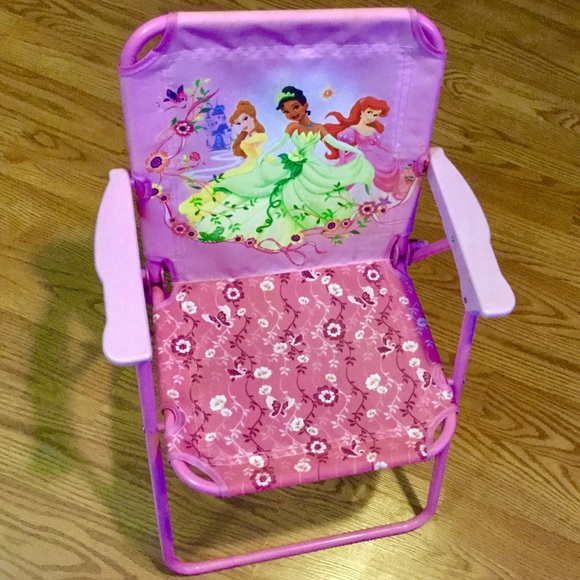 Disney3 Princess KidsPatio folding Chair - Picture 2 of 8